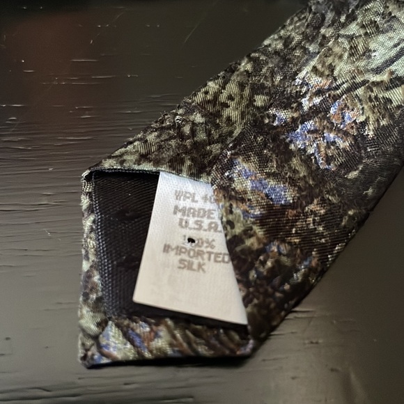 Wildlife Artist Simon Combes Signed ZEBRAS Silk Necktie Vtg 90s Greenwich Tie - Picture 7 of 10